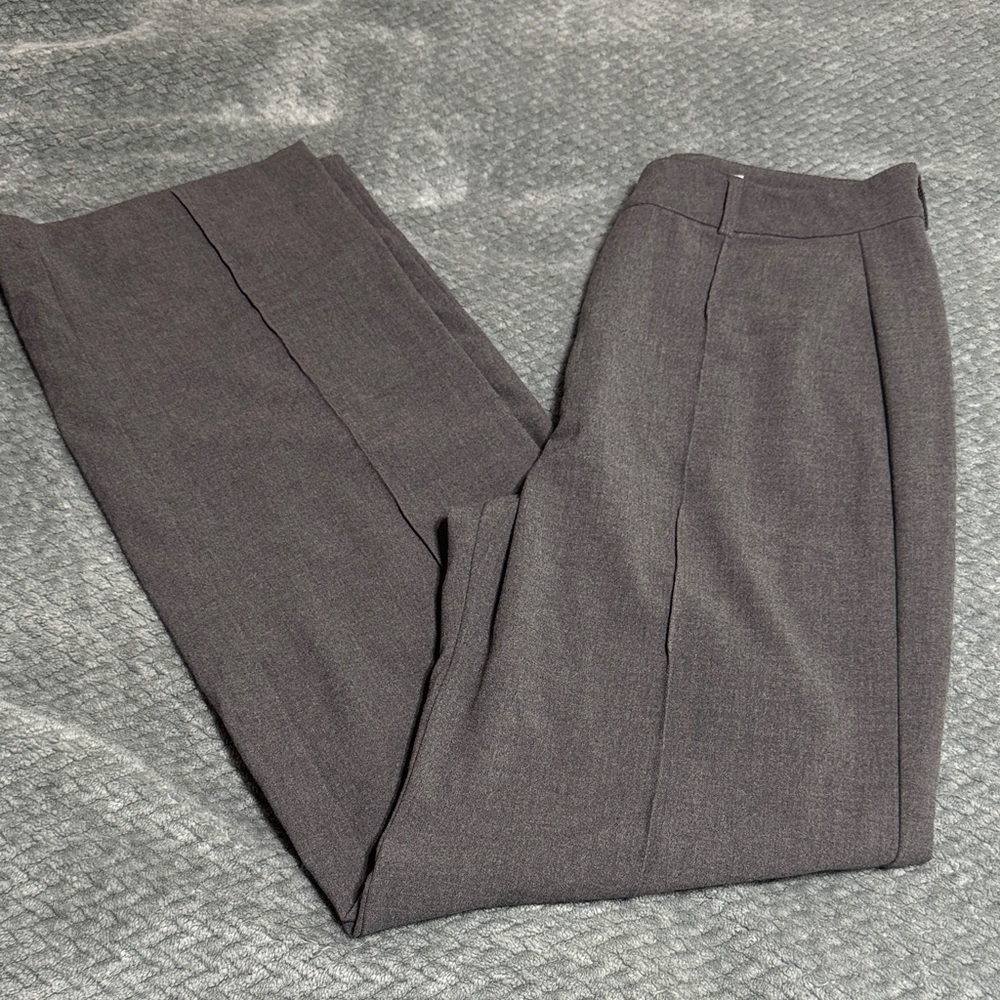 Pull&Bear Women's Straight-Leg Dress Pants in Charcoal Gray